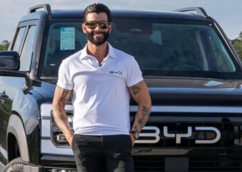 Após vender somente 100 picapes em janeiro, BYD aposta em Gusttavo Lima e dá desconto para impulsionar Shark