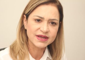 Eerizânia Freitas rebate informação sem provas sobre sua ida a restaurante