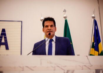 Após aprovar empréstimo para obras, vereador afirma que “não sabia” como era o contrato do “Anápolis Investe”