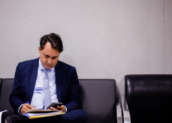 Após reportagem do Anápolis Diário, líder do prefeito corrige erro em fala sobre contrato milionário de iluminação