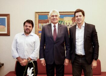 Troca de partido de prefeitos do PL deve aumentar pressão sobre Márcio Corrêa