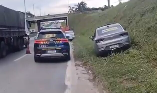 Motorista de aplicativo morre após ser atingido por peça de caminhão na BR-153