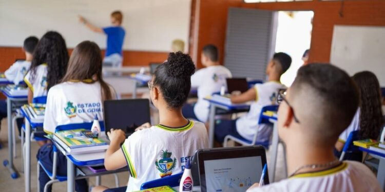 Previsão do Governo de Goiás é injetar meio bilhão de reais na Educação em 2025