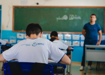 Prefeitura convoca 40 novos professores do cadastro de reserva: confira a lista