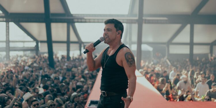 Zezé Di Camargo esgota ingressos em São José dos Campos (SP) e Sinop (MT) com a turnê Rústico