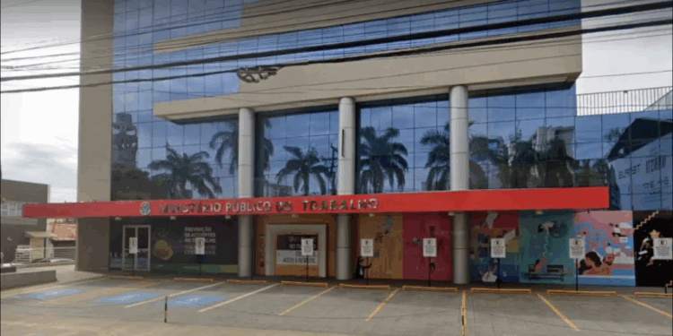 Ex-funcionários da UPA denunciam Prefeitura e INDSH ao Ministério Público do Trabalho por calote de acertos trabalhistas