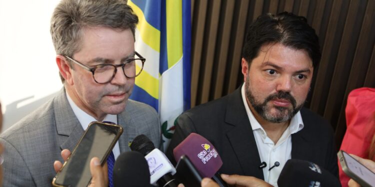 Secretário estadual de Saúde anuncia resgate financeiro à Santa Casa e criação de um consórcio para urgências e emergências