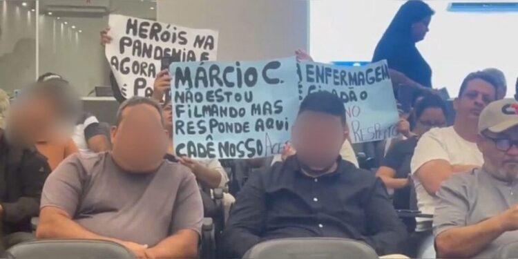 Há 40 dias sem receber, trabalhadores de OS estão desesperados: pagamento depende de repasse da Prefeitura