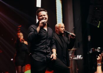 Matheus e Kauan celebraram 15 anos de carreira com evento emocionante, lançamento de álbum e autobiografia