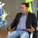 Servidora efetiva da Prefeitura denuncia sofrer perseguição política de gerente indicado por Carlim da Feira, e grava conversa