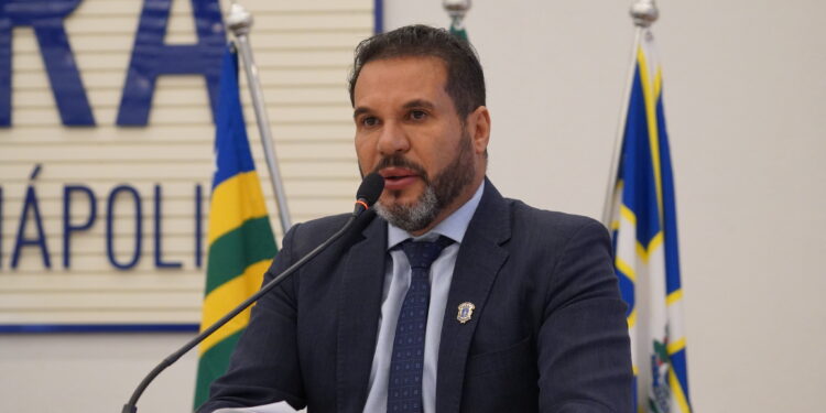 Com pedido de investigação já no TJ-GO, Márcio Corrêa está há 21 dias em silêncio sobre Operação Máscara Digital