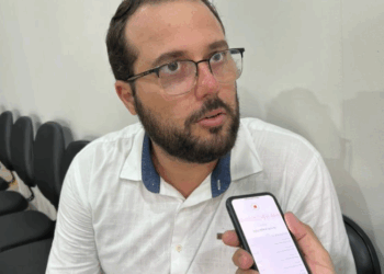 Léo Batista entra no radar de Márcio Corrêa como opção para a Secom