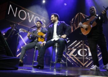 Zezé Di Camargo e Luciano celebram o amor no tradicional show de Dia dos Namorados no Espaço Unimed