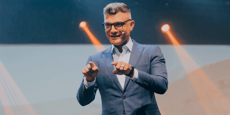 Após sucesso pelo Brasil, Tiago Brunet leva Noite de Destino a Goiânia no dia 9 de agosto