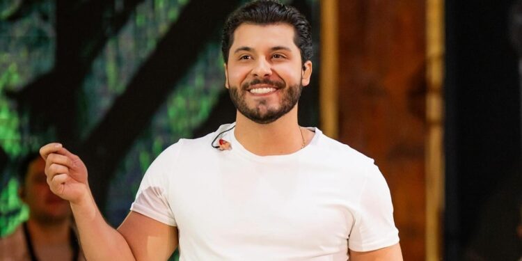 Murilo Huff aparece quatro vezes entre as músicas mais tocadas nas rádios no 1º semestre