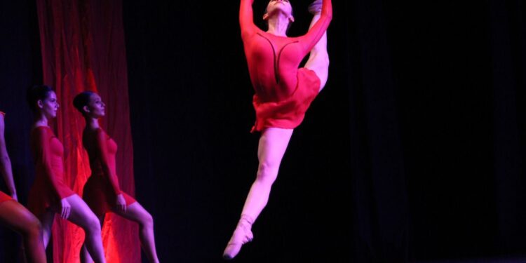 Após polêmica e mobilização, projeto que cria Plano Municipal de Cultura é retirado de pauta