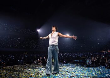 Luan Santana abre turnê internacional em Lisboa e emociona multidão na Meo Arena