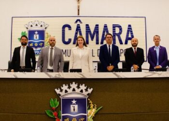 Lei em vigor na Câmara Municipal recomenda “prudência” para Moção de Solidariedade a Bolsonaro, mas foi ignorada por Mesa Diretora