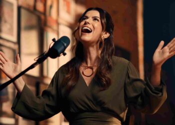 Rachel Novaes lança “Uma voz, uma lembrança e uma canção”, álbum com músicas que marcaram a sua vida