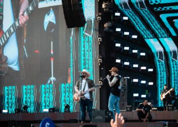 Felipe e Rodrigo reúnem mais de 20 mil pessoas em Jaguariúna