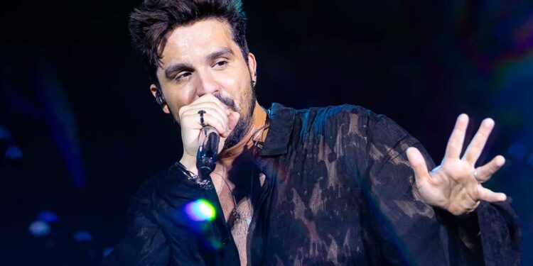 Luan Santana bate recorde de público e leva 40 mil pessoas a Jaguariúna, na madrugada de sábado para domingo