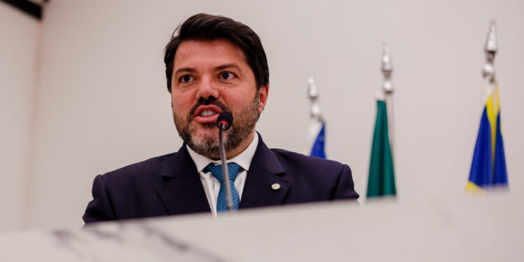 Corrêa afirma que irá manter decisão de fechar Centro Pop, mesmo após questionamento do MP