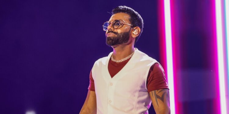 Pablo estreia no Espaço Unimed com show emocionante e repleto de surpresas