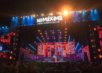 Com ingressos esgotados, Toque Dez reúne 25 mil pessoas em Feira de Santana na gravação do DVD “Na Máxima”