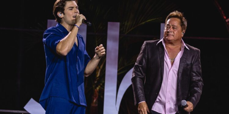 Com participações de Leonardo, Zé Felipe e Marília Tavares, João Henrique grava seu primeiro DVD