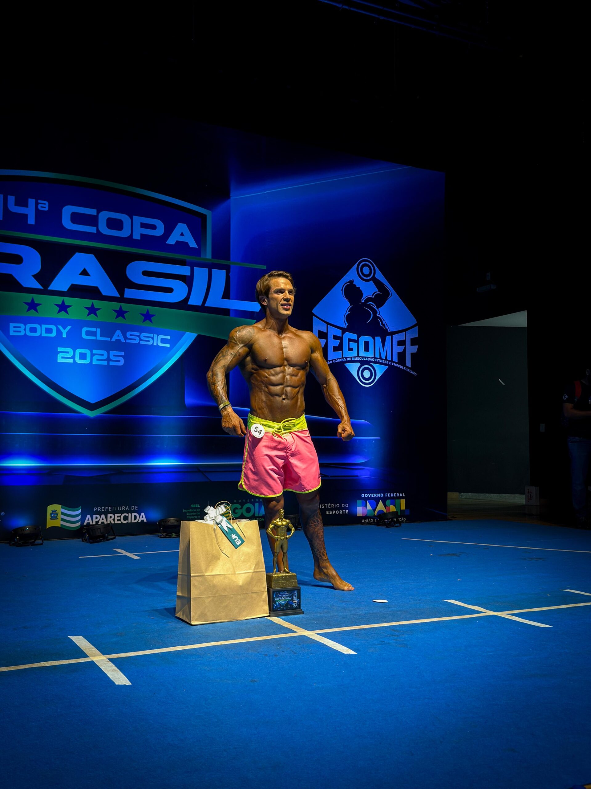 Anapolino é campeão geral da 14ª Copa Brasil de Fisiculturismo