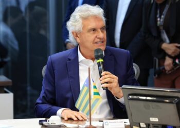 Caiado volta a rechaçar PEC da Segurança Pública após operação no Rio