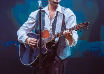 Luan Santana encerra turnê na Europa com recorde histórico em Londres