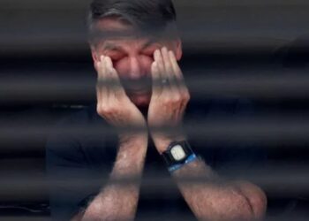 Após Bolsonaro tentar romper tornozeleira e ser preso, políticos anapolinos têm diferentes reações