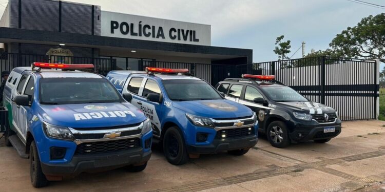 Homem é preso suspeito de espancar mulher grávida de 8 meses em Goiás