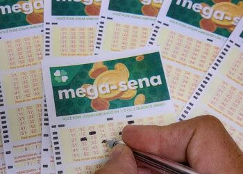 Mega-Sena sorteia prêmio de R$ 100 milhões nesta sexta-feira (14)