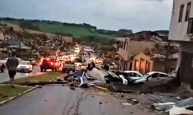 Tornado causa destruição e deixa 4 mortos e 432 feridos em Rio Bonito do Iguaçu, no Paraná