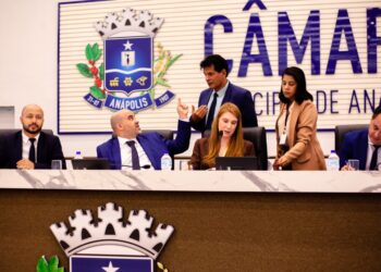 Vereadores da base aceitam redirecionar emendas e repassam verba para reformar UPA Alair Mafra