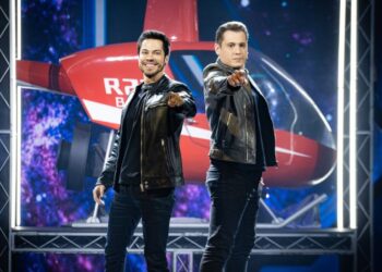 SBT exibe “Mestres da Mágica com Henry & Klauss” como atração especial de férias