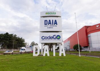 Carro-chefe do Daia, indústria farmacêutica tem queda de quase 2%