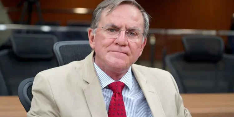 Antônio Gomide sofre acidente e é levado ao Heana