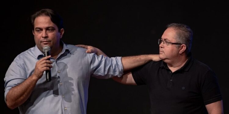 “Roberto falou para mim e para os vereadores que não será candidato, isso desanimou todo mundo”, revela Márcio Cândido