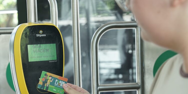 Cadastro e recadastro do Passe Livre Estudantil começa esta semana em Anápolis