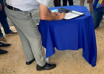 Rubens Otoni parabeniza prefeito por viabilizar os projetos junto ao governo federal