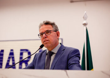 Divino Antônio confirma saída de secretaria e retorno à Câmara