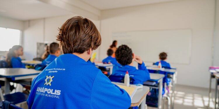 Educação Pública de Anápolis tem aumento de 40% no índice de alunos com leitura fluente