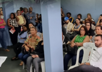 Sindicatos rejeitam primeira proposta para data-base e negociação se estende