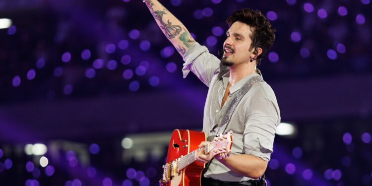 Turnê “Registro Histórico” de Luan Santana chega ao Mato Grosso com show na Arena Pantanal