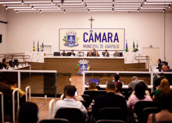 Câmara vota nesta quarta-feira (25) reajuste de servidores, teto a RPVs e corte no ITBI