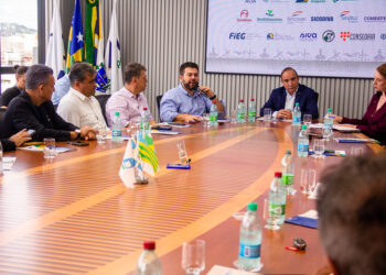 Deputados estaduais não foram convidados para debater recuperação econômica