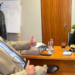 Naves tenta aproximação com Gayer em troca de apoio; deputado dispensa diálogo